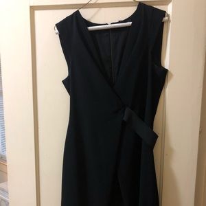 Kenneth Cole Black Dress